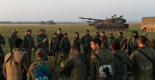 Soldados israelíes cerca de la Franja de Gaza 