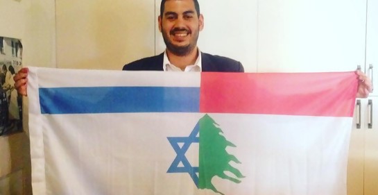 Israelí nacido en Líbano, angustiado por su familia que aún vive en Beirut