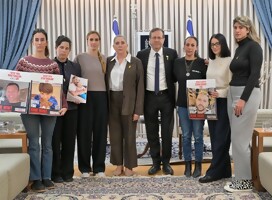 Un encuentro especialmente doloroso, con madres de niños cuyos padres siguen secuestrados